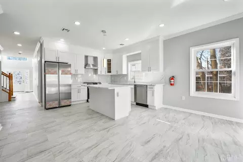 47 Ovington Ave, Edison, NJ 08817 photo 11