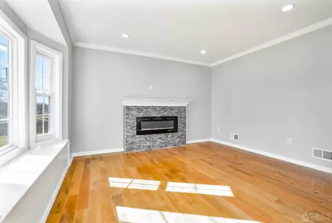 47 Ovington Ave, Edison, NJ 08817 photo 6