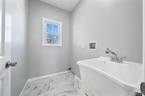 47 Ovington Ave, Edison, NJ 08817 photo 29