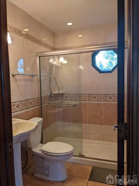 23 Runyon Ave, Edison, NJ 08817 photo 4