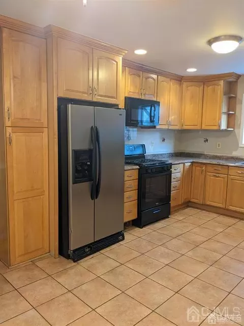 23 Runyon Ave, Edison, NJ 08817 photo 7