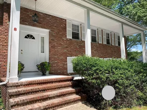 8 Fielding Pl, Edison, NJ 08820 photo 2