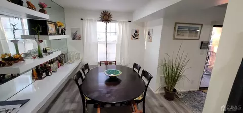 40 Boulder Dr, Edison, NJ 08817 photo 9