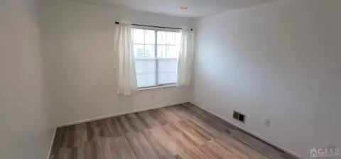 40 Boulder Dr, Edison, NJ 08817 photo 17