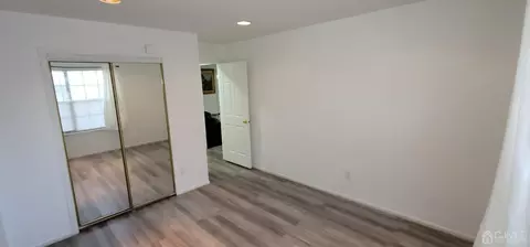 40 Boulder Dr, Edison, NJ 08817 photo 16