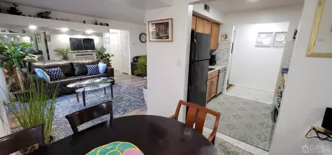 40 Boulder Dr, Edison, NJ 08817 photo 8