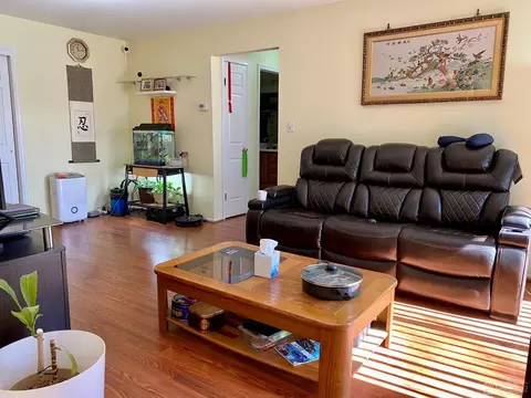 51 Boulder Dr, Edison, NJ 08817 photo 3