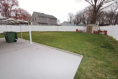 8 Ashley Rd, Edison, NJ 08817 photo 17