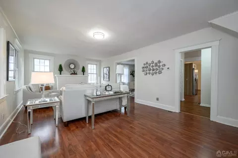 331 Union Ave, Middlesex, NJ 08846 photo 5