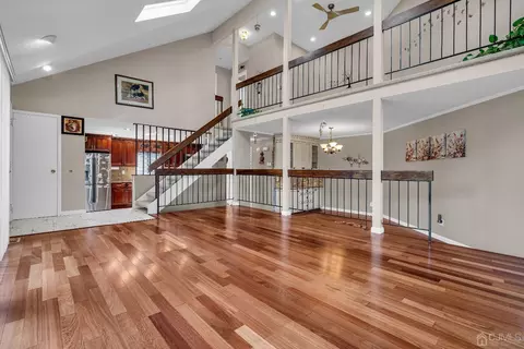 146 Westgate Dr, Edison, NJ 08820 photo 7