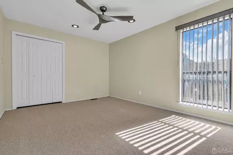 146 Westgate Dr, Edison, NJ 08820 photo 19