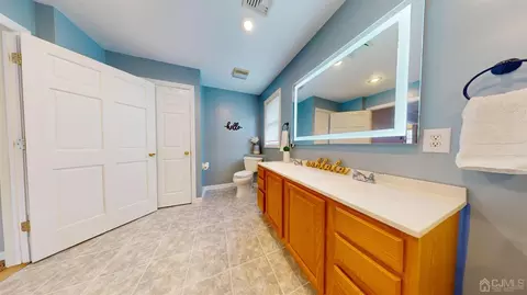 46 Lake Ave, Helmetta, NJ 08828 photo 18