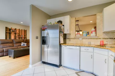 26 Lakeview Dr, Helmetta, NJ 08828 photo 12