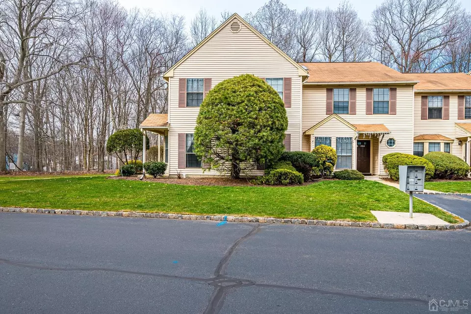 2701 Cricket Cir, Edison, NJ 08820 38 Photos Movoto