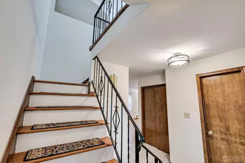 20 Fairmount Ave, Edison, NJ 08820 photo 23
