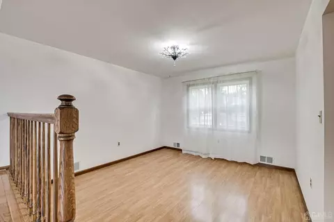 20 Fairmount Ave, Edison, NJ 08820 photo 11