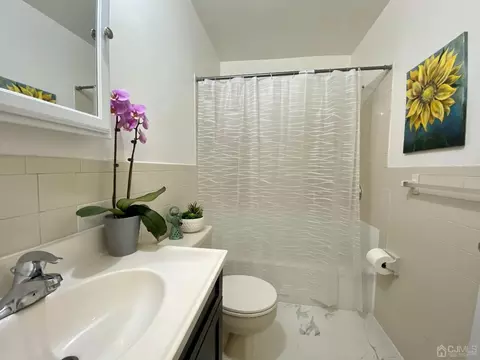 1603 Raspberry Ct, Edison, NJ 08817 photo 6