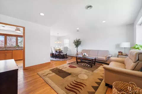 22 Baldwin Rd, Edison, NJ 08817 photo 12