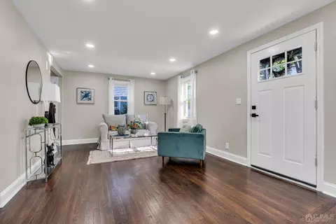 204 Stephenson Ave, Middlesex, NJ 08846 photo 8