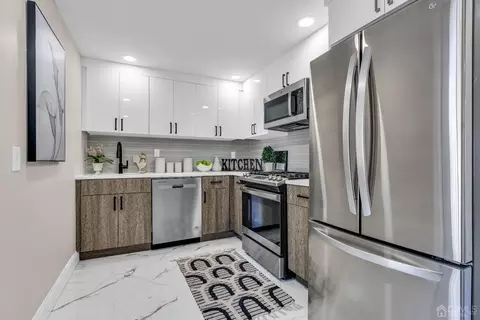 204 Stephenson Ave, Middlesex, NJ 08846 photo 14
