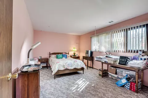 30 Baltic St, Edison, NJ 08820 photo 35