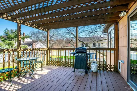 30 Baltic St, Edison, NJ 08820 photo 21
