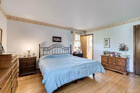 30 Baltic St, Edison, NJ 08820 photo 23