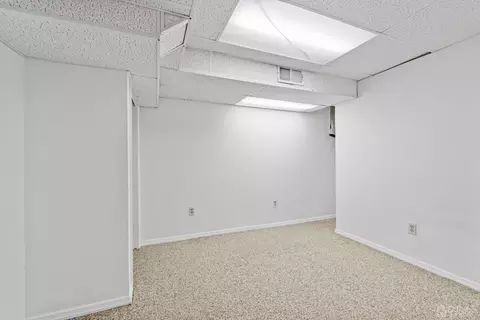 308 N Eighth Ave, Edison, NJ 08817 photo 25