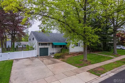 308 N Eighth Ave, Edison, NJ 08817 photo 1