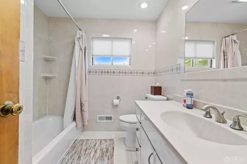 308 N Eighth Ave, Edison, NJ 08817 photo 14