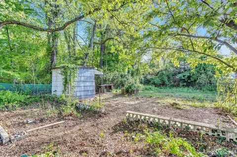 41 Howard Ave, Edison, NJ 08837 photo 22