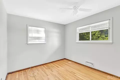 41 Howard Ave, Edison, NJ 08837 photo 6