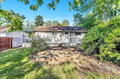 41 Howard Ave, Edison, NJ 08837 photo 21