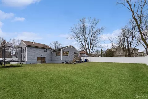 13 Brookfall Rd, Edison, NJ 08817 photo 2