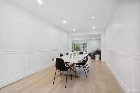 13 Brookfall Rd, Edison, NJ 08817 photo 8