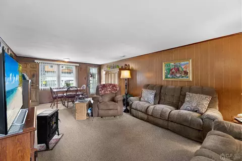 14 Meyer Rd, Edison, NJ 08817 photo 7