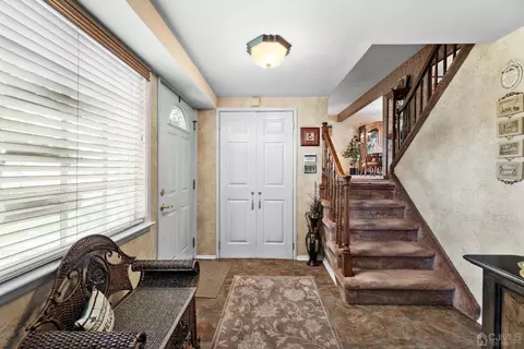 14 Meyer Rd, Edison, NJ 08817 photo 5