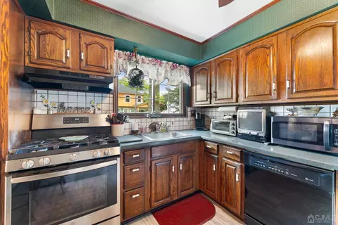 14 Meyer Rd, Edison, NJ 08817 photo 20
