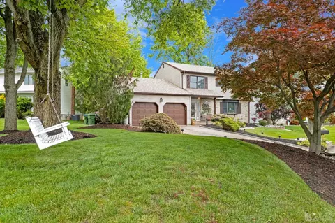 2 Roberta Ct, Edison, NJ 08820 photo 3