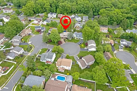 2 Roberta Ct, Edison, NJ 08820 photo 46