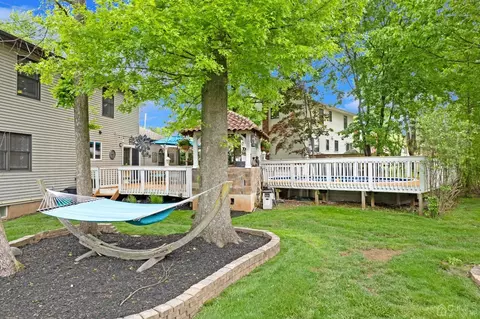 2 Roberta Ct, Edison, NJ 08820 photo 42
