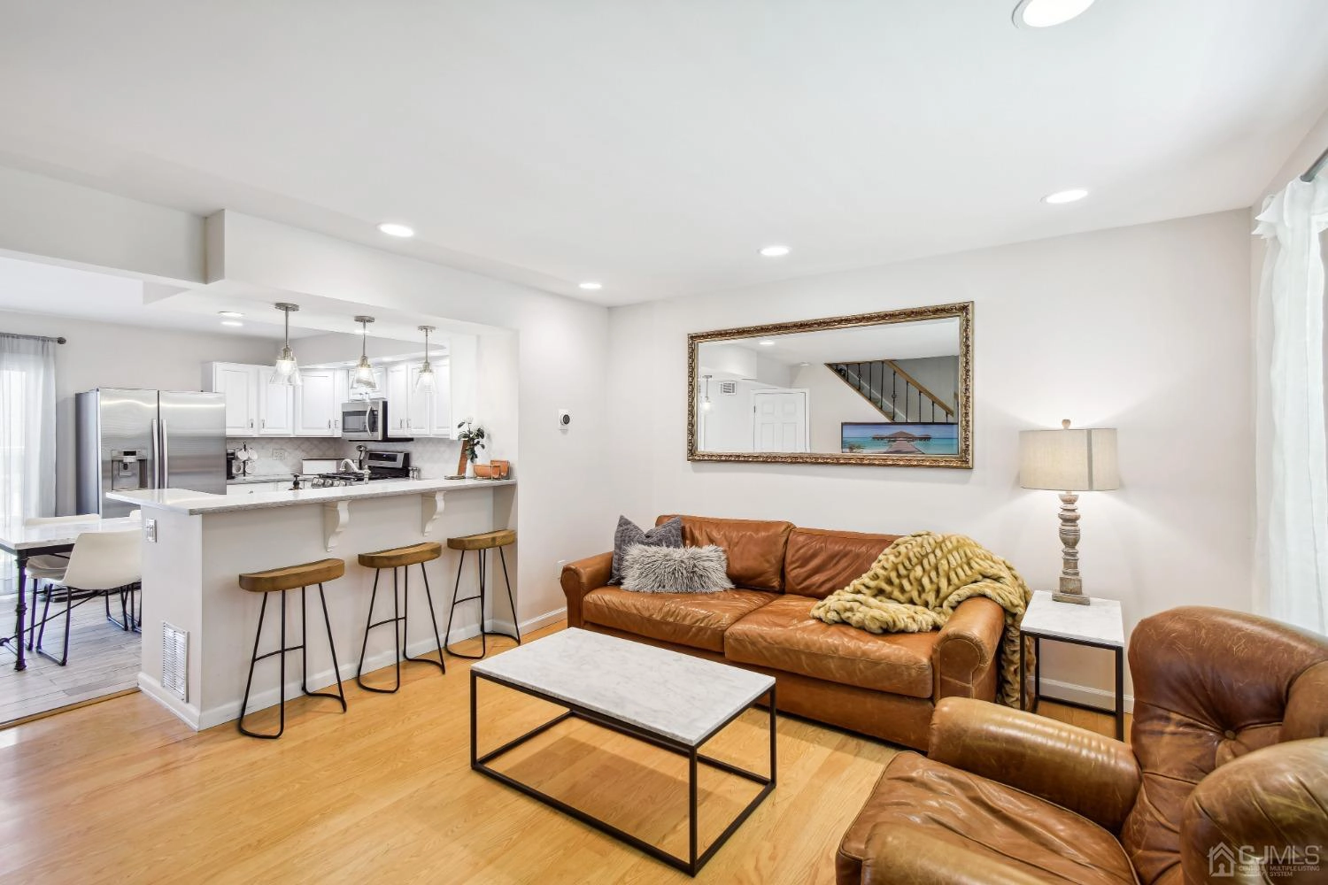 115 WILLETT AVE Unit A-5  