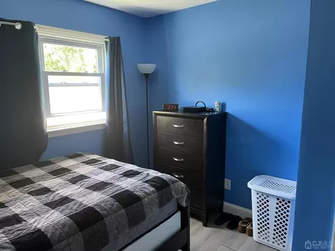 112 Cap Ln, Middlesex, NJ 08846 photo 19