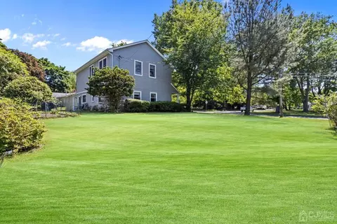 8 Cherry Tree Ln, Middletown, NJ 07748 photo 30