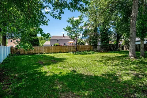 8 Amman Rd, Edison, NJ 08817 photo 39