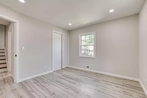 8 Amman Rd, Edison, NJ 08817 photo 33