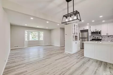 8 Amman Rd, Edison, NJ 08817 photo 19