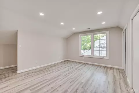 8 Amman Rd, Edison, NJ 08817 photo 26