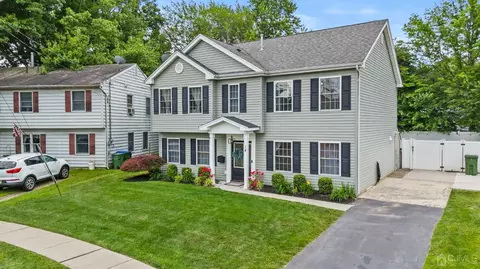 14 Baxter Rd, Edison, NJ 08817 photo 3