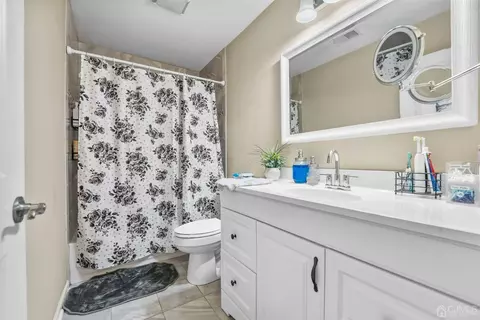 14 Baxter Rd, Edison, NJ 08817 photo 26